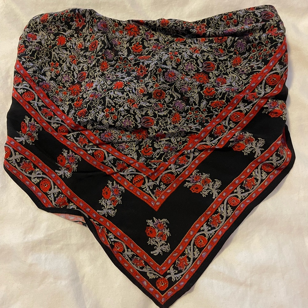 Scarf Top